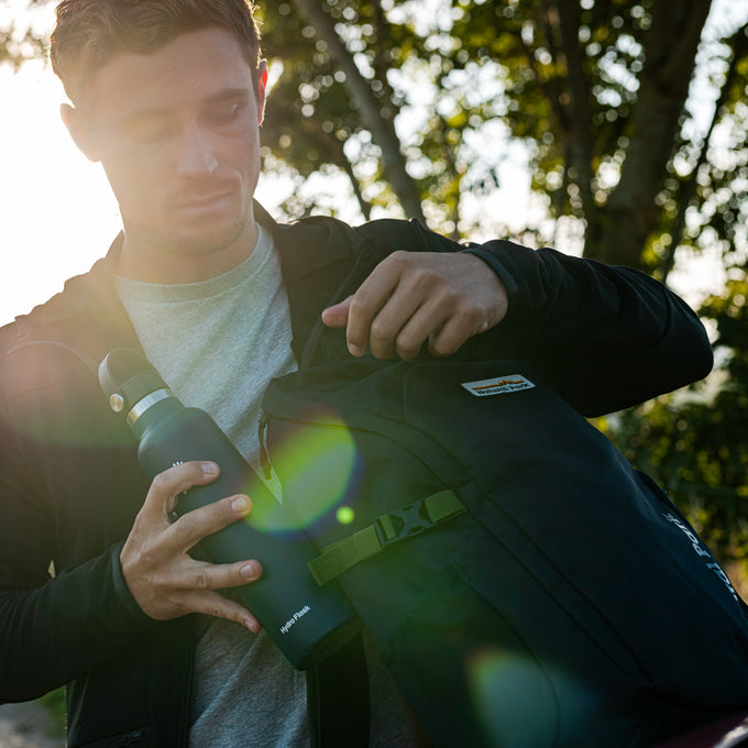 18L Emei Backpack (Dark Navy)