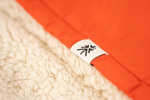 Entoto Weatherproof Changing Poncho (Orange)