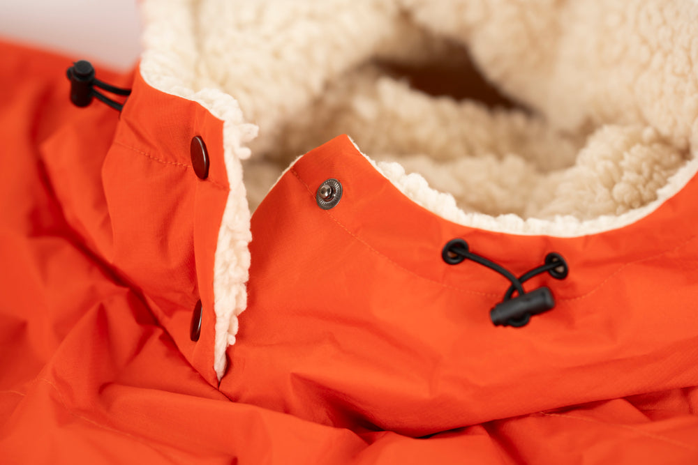 Entoto Weatherproof Changing Poncho (Orange)