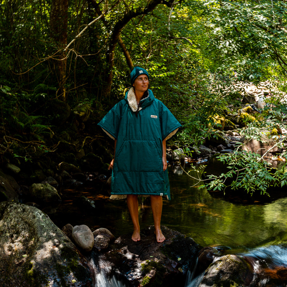 Entoto Weatherproof Changing Poncho (Petrol)