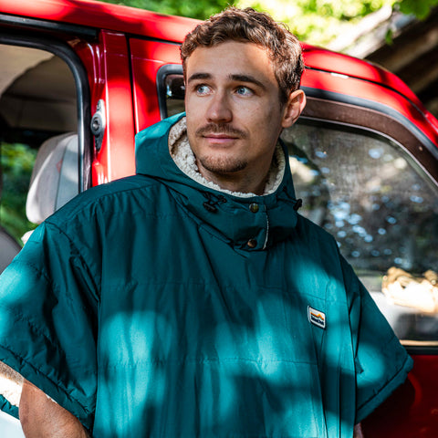 Entoto Weatherproof Changing Poncho (Petrol)