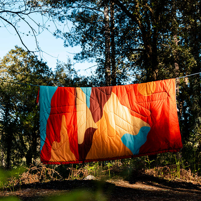 Estrela Landscape Sherpa Blanket (Pureed Pumpkin)