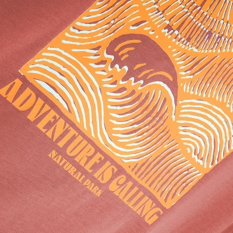 Mens Adventure Galatea Relaxed Tee (Etruscan Red)