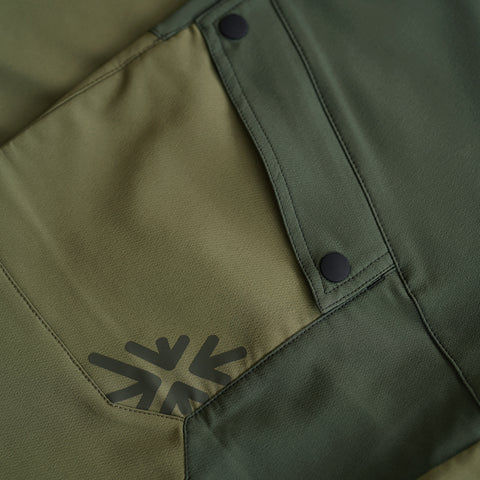Mens Aialik Hiking Trousers (Four Leaf Clover)
