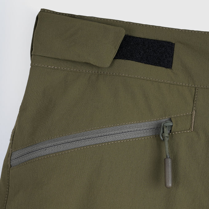 Mens Cervin Shorts (Dark Olive)