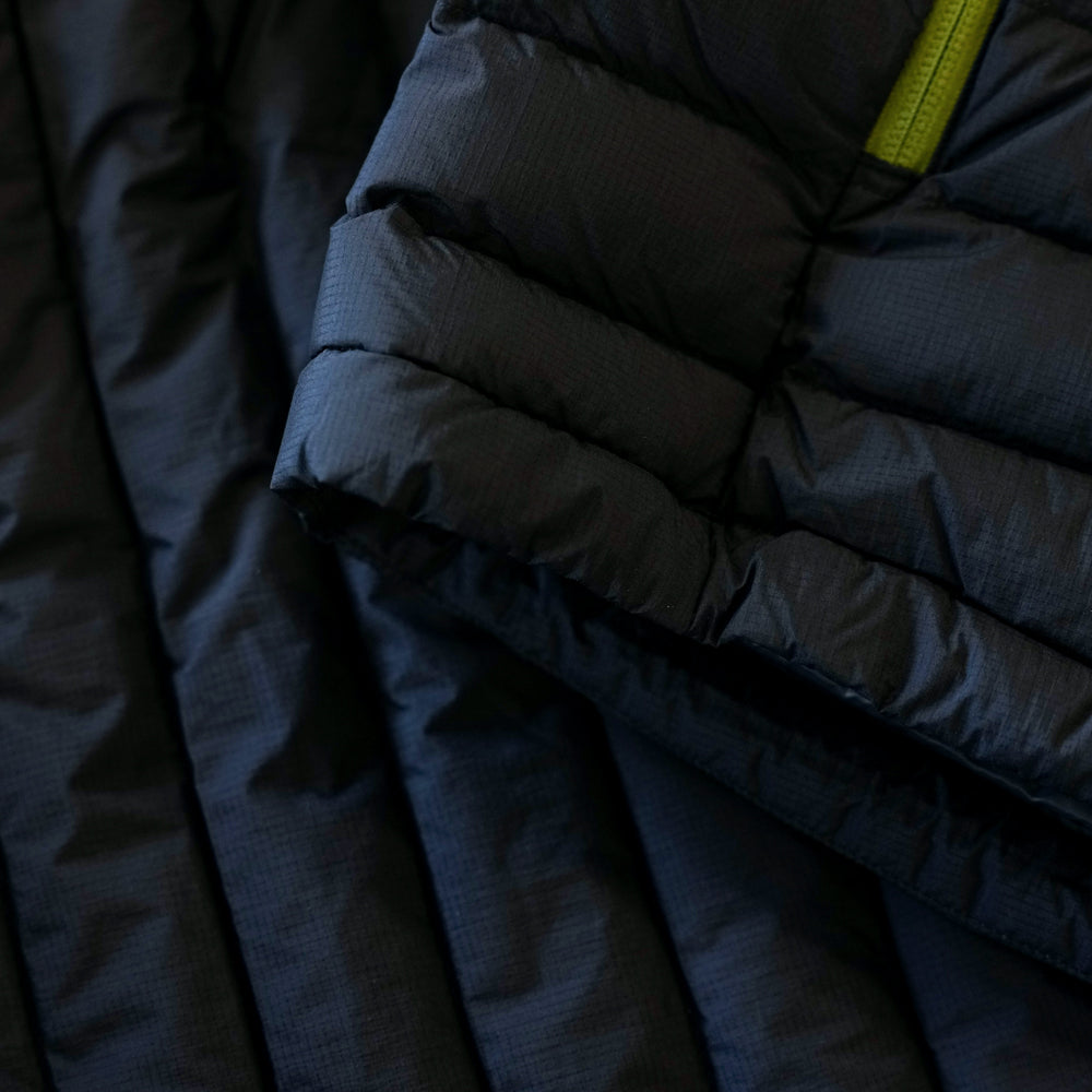 Mens Feathertop Hooded Down Jacket (Black)