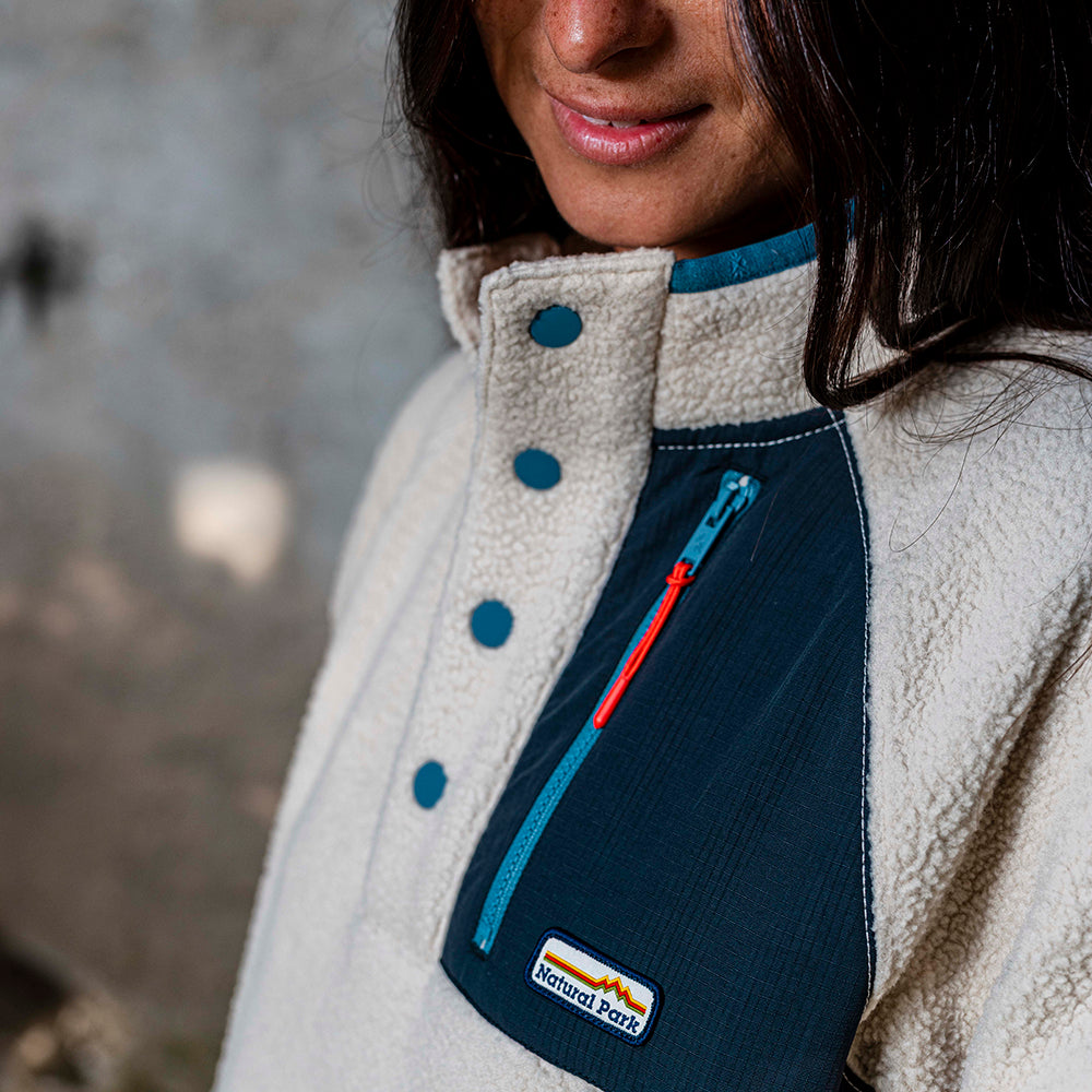 Womens Fryatt Sherpa Fleece Pullover (Feather Grey)